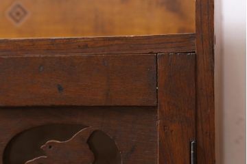 アンティーク家具　和製アンティーク　昭和初期　栓材　鳥の透かし彫りが趣ある本箱(ブックケース、収納棚)(R-039261)