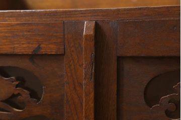 アンティーク家具　和製アンティーク　昭和初期　栓材　鳥の透かし彫りが趣ある本箱(ブックケース、収納棚)(R-039261)