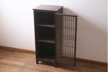 ラフジュ工房オリジナル　古建具リメイク　上品な組子の作りが風情漂う戸棚(書院戸、収納棚)(R-039262)