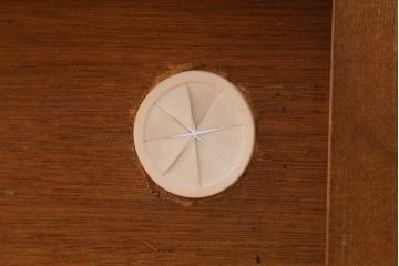 ビンテージ家具　ジャパンビンテージ　ナラ材　激レア!特注品　神戸の洋館で使われていたキャビネット(収納棚、戸棚、飾り棚)(R-039264)