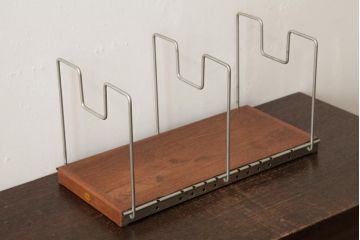 レトロ雑貨　和製ビンテージ　昭和中期　ナラ材　レトロな雰囲気漂う本立て(ブックエンド)(R-039268)