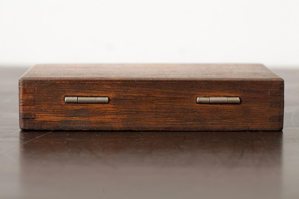 アンテーク　特注　堅木製　掛け軸保管箱　昭和３０年代 掛軸収納庫 ＜中型＞ - キャリー付 - 三宝堂オンラインショップ