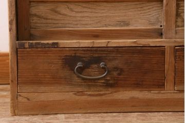 アンティーク家具　和製アンティーク　大正期　味わい深い佇まいの戸棚(収納棚)(R-039274)
