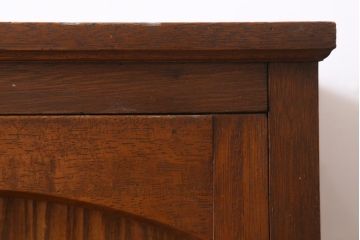 アンティーク家具　和製アンティーク　昭和初期　レトロな佇まいの本箱(ブックケース、収納棚、戸棚、キャビネット)(R-039275)