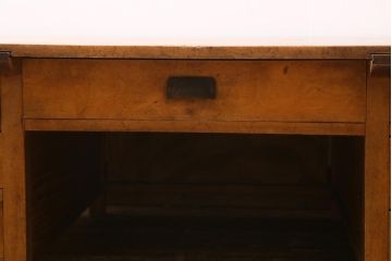 アンティーク家具　和製アンティーク　昭和初期　レトロな佇まいの文机(座机、両袖机)(R-039278)