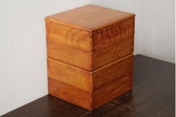 アンティーク雑貨　古民具　大正昭和初期　外箱付き　春慶塗が美しい重箱(お重)(R-039281)