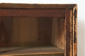 アンティーク家具　大正昭和初期　年月を重ねた木の味わいが楽しめる戸棚(収納棚、キャビネット、本箱)(R-039282)