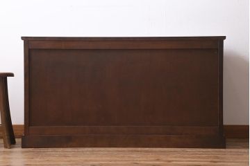 中古　北海道民芸家具　リメイク　和にも洋にもマッチするシックな雰囲気のローチェスト(引き出し、テレビボード)(R-039284)