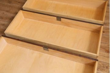 中古　北海道民芸家具　リメイク　落ち着いた色味が素敵な5段チェスト(タンス、引き出し)(R-039285)