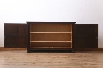 中古　北海道民芸家具　リメイク　シックな印象のローボード(収納棚、リビングボード、テレビ台、テレビボード)(R-039289)