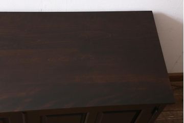 中古　北海道民芸家具　リメイク　シックな印象のローボード(収納棚、リビングボード、テレビ台、テレビボード)(R-039289)