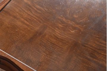 ヴィンテージ家具　フランスビンテージ　優雅なフォルムが目を引く猫脚のサイドテーブル(センターテーブル、ローテーブル)(R-039295)