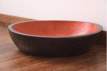 アンティーク雑貨　明治大正期　朱色と黒のコントラストが味わい深い漆塗りのこね鉢(ボウル)(R-039297)