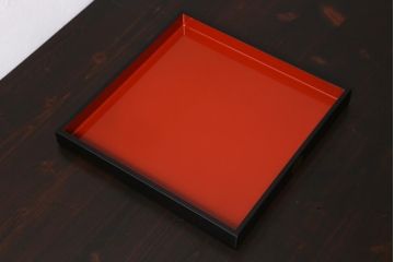 アンティーク雑貨　伝統工芸　輪島塗　漆塗り　共箱　蔦紋重箱・台付き(お重、重台、漆器)(R-039307)