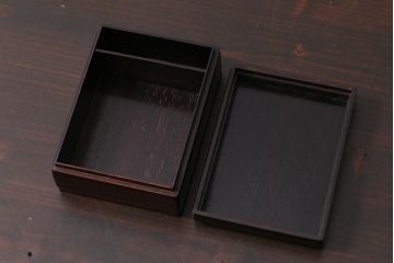 アンティーク雑貨　和製アンティーク　波千鳥　唐木小箱(小物入れ、木箱)(R-039309)