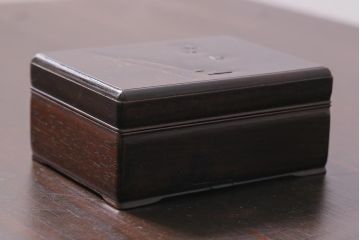 アンティーク雑貨　和製アンティーク　波千鳥　唐木小箱(小物入れ、木箱)(R-039309)