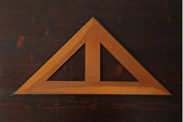 アンティーク雑貨　昭和レトロ　レア　大きなサイズの木製三角定規2点セット(ディスプレイ雑貨)(R-039312)