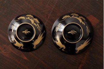 極上　本手家具師　田中屋常蔵　黒内朱　金蒔絵　鶴亀　松竹梅　木製　仏膳セット　漆器(R-039315)