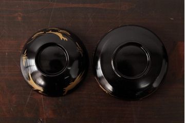 極上　本手家具師　田中屋常蔵　黒内朱　金蒔絵　鶴亀　松竹梅　木製　仏膳セット　漆器(R-039315)