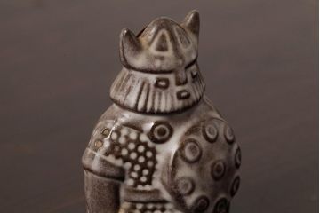 ヴィンテージ雑貨　北欧ビンテージ　Upsala Ekeby(ウプサラ・エクビー)社　Taisto Kaasinenデザイン　Viking　フィギア(置き物、ディスプレイ雑貨)(R-039316)