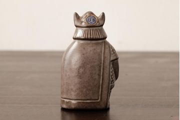 ヴィンテージ雑貨　北欧ビンテージ　Upsala Ekeby(ウプサラ・エクビー)社　Taisto Kaasinenデザイン　Viking　フィギア(置き物、ディスプレイ雑貨)(R-039316)