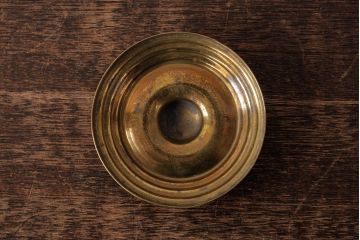 アンティーク雑貨　アメリカビンテージ　オレンジのガラスが目を引くキャンディポット(蓋付き器、小物入れ)(R-039323)