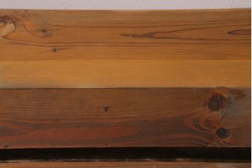 アンティーク雑貨　和製アンティーク　重ねて階段式になる木製ディスプレイ棚2個セット(飾り棚、花台)(R-039333)