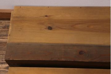 アンティーク雑貨　和製アンティーク　重ねて階段式になる木製ディスプレイ棚3個セット(飾り棚、花台)(R-039335)