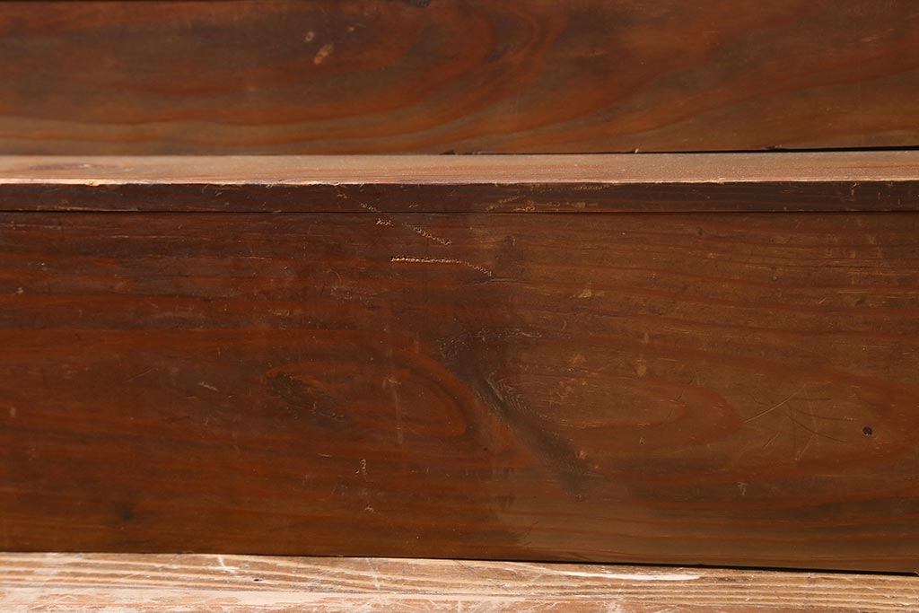 アンティーク雑貨　和製アンティーク　重ねて階段式になる木製ディスプレイ棚3個セット(飾り棚、花台)(R-039335)