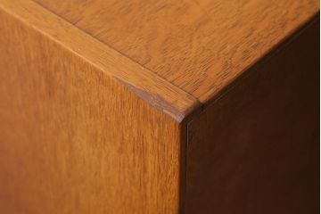 ヴィンテージ家具　G-PLAN(ジープラン)　オーク材　バイカラーが可愛らしいチェスト(引き出し、ビンテージ)(R-039339)