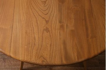 ヴィンテージ家具　イギリスビンテージ　ERCOL(アーコール)　スタイリッシュなデザインが目をひくバタフライテーブル(ドロップリーフテーブル、ダイニングテーブル)(R-039349)