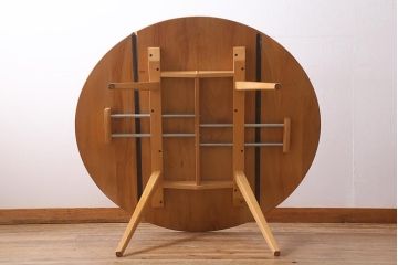 ヴィンテージ家具　イギリスビンテージ　ERCOL(アーコール)　スタイリッシュなデザインが目をひくバタフライテーブル(ドロップリーフテーブル、ダイニングテーブル)(R-039349)