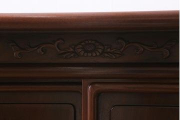 ビンテージ家具　和製ビンテージ　伝統工芸品　唐木指物　総紫檀材　漆塗り　上質な和の雰囲気漂う飾り棚(茶棚、陳列棚)(R-039350)