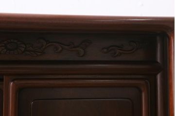 ビンテージ家具　和製ビンテージ　伝統工芸品　唐木指物　総紫檀材　漆塗り　上質な和の雰囲気漂う飾り棚(茶棚、陳列棚)(R-039350)