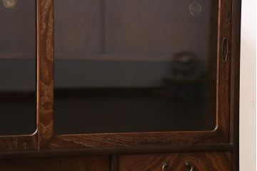 アンティーク家具　和製アンティーク　昭和初期　前面桑材　味わい深い和の雰囲気漂う茶箪笥(収納棚、戸棚)(R-039351)