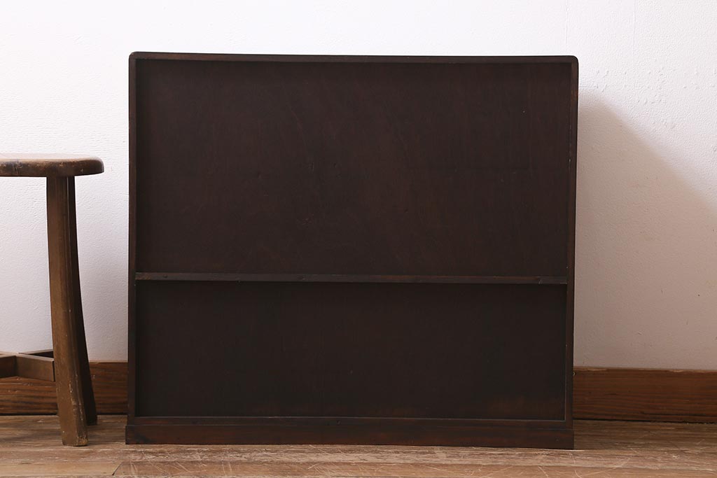 アンティーク家具　和製アンティーク　昭和初期　前面桑材　味わい深い和の雰囲気漂う茶箪笥(収納棚、戸棚)(R-039351)