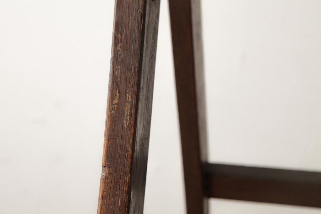 ジャンク品　和製アンティーク　カシ材　味わいのある風合いが魅力のステップラダー(脚立)(R-039353)