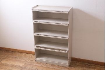 アンティーク家具　和製アンティーク　昭和初期　ペイントが可愛らしい雰囲気のブックケース(本箱、収納棚、戸棚)(R-039357)