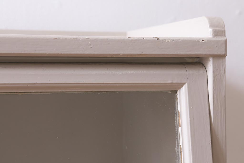 アンティーク家具　和製アンティーク　昭和初期　ペイントが可愛らしい雰囲気のブックケース(本箱、収納棚、戸棚)(R-039357)