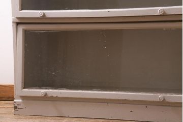 アンティーク家具　和製アンティーク　昭和初期　ペイントが可愛らしい雰囲気のブックケース(本箱、収納棚、戸棚)(R-039357)