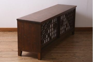 ラフジュ工房オリジナル　古建具リメイク　組子模様が和の風情漂わせるローボード(リビングボード、テレビ台)(R-039359)