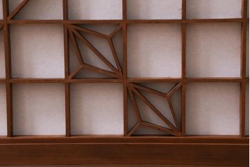 ラフジュ工房オリジナル　古建具リメイク　組子模様が和の風情漂わせるローボード(リビングボード、テレビ台)(R-039359)