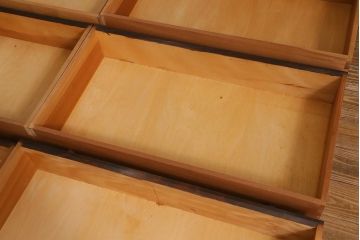 ビンテージ家具　松本民芸家具　D型整理タンスI　シンプルながら上品な雰囲気漂うチェスト(衣装タンス、引き出し)(定価約28万円)(R-039364)