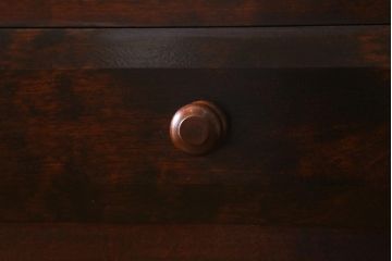 ビンテージ家具　松本民芸家具　D型整理タンスI　シンプルながら上品な雰囲気漂うチェスト(衣装タンス、引き出し)(定価約28万円)(R-039364)
