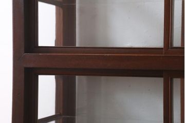 アンティーク家具　和製アンティーク　総ケヤキ材　特注品　上手物　丁寧な意匠が光る大型ガラスケース(ショーケース、陳列棚)(R-039365)