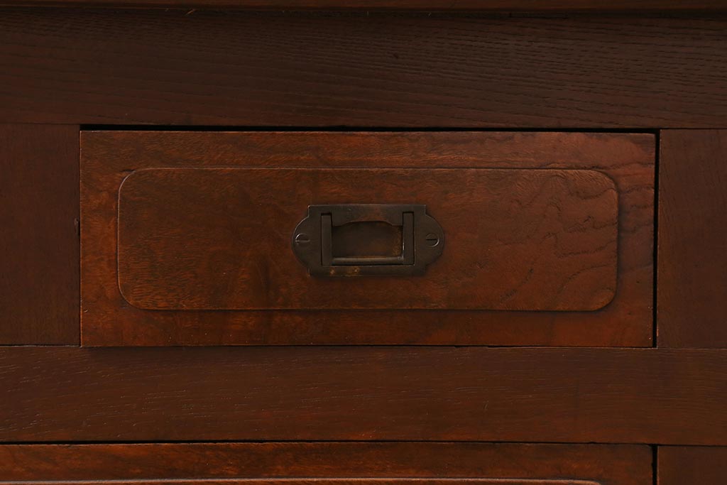 アンティーク家具　和製アンティーク　総ケヤキ材　特注品　上手物　丁寧な意匠が光る大型ガラスケース(ショーケース、陳列棚)(R-039365)