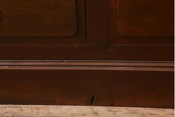 アンティーク家具　和製アンティーク　総ケヤキ材　特注品　上手物　丁寧な意匠が光る大型ガラスケース(ショーケース、陳列棚)(R-039365)