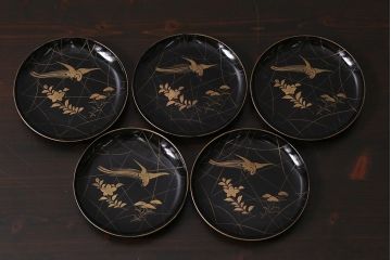 アンティーク雑貨　和製アンティーク　5.6寸桔梗鳥蒔絵木製菓子皿5枚セット(木皿、漆器)(R-039368)