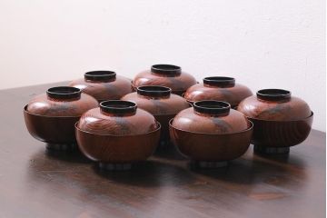 アンティーク雑貨　大正昭和初期　縁起の良い鶴が描かれた上品な木製碗8客セット(漆器、お椀、和食器)(R-039371)