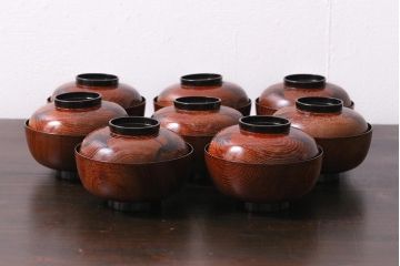 アンティーク雑貨　大正昭和初期　縁起の良い鶴が描かれた上品な木製碗8客セット(漆器、お椀、和食器)(R-039371)
